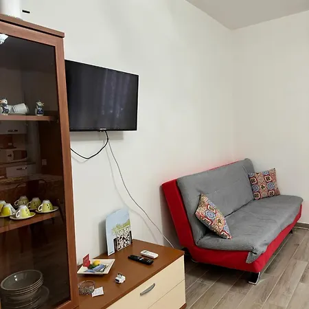 Scilla E Cariddi شقة جيارديني ناكسوس